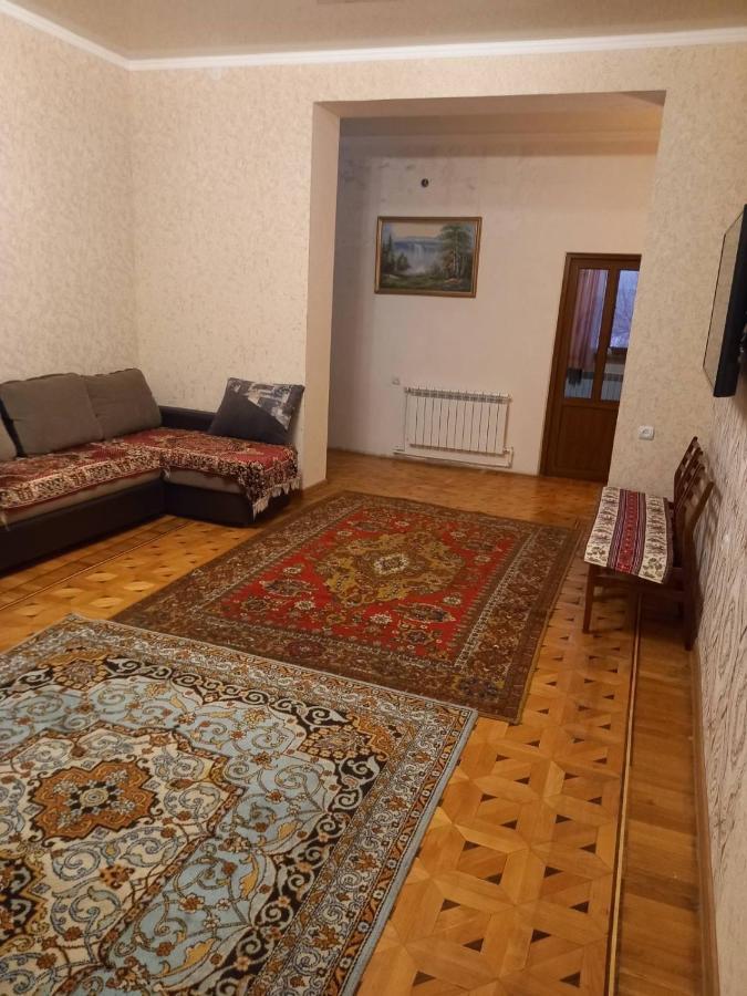 Guest House Saman Garni Eksteriør billede
